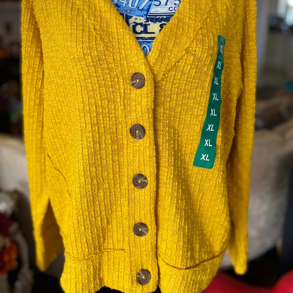 Turo by Vince Camuto cardigan sweater